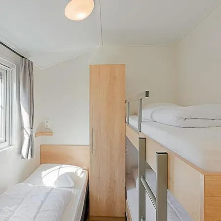 Luttikduin Nr 15 - Aan Zee 木屋 *