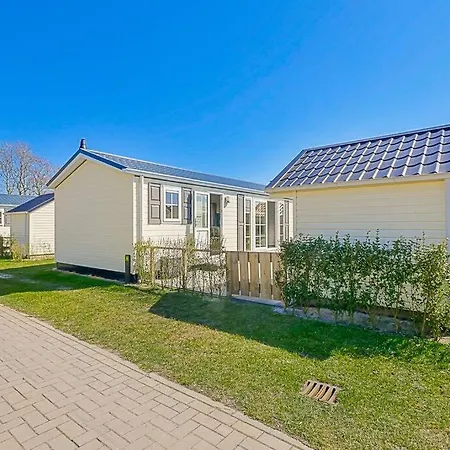 Luttikduin Nr 15 - Aan Zee Callantsoog