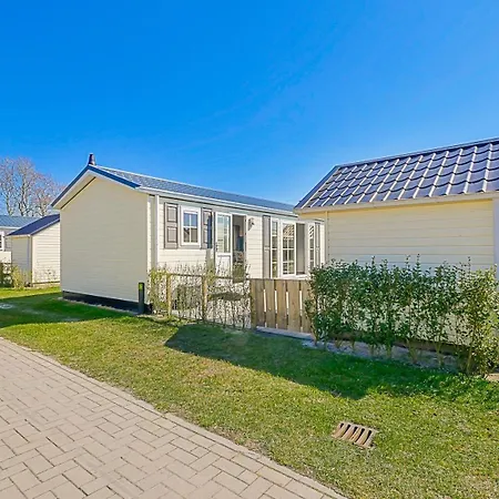 Luttikduin Nr 15 - Aan Zee * Callantsoog